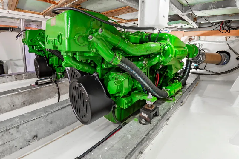 Predator Yacht Photos Pics 