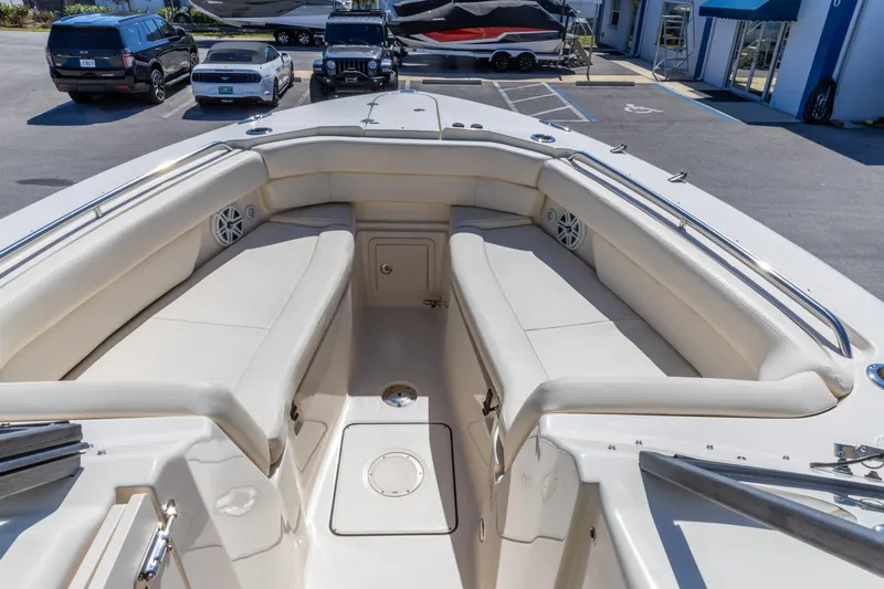  Yacht Photos Pics 2016 Grady-White Freedom 307 boat interior with spacious seating and sleek design.