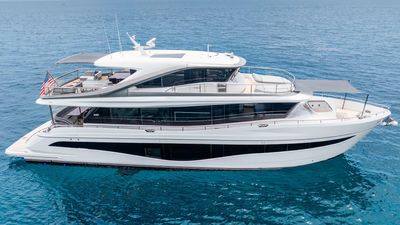 Yacht