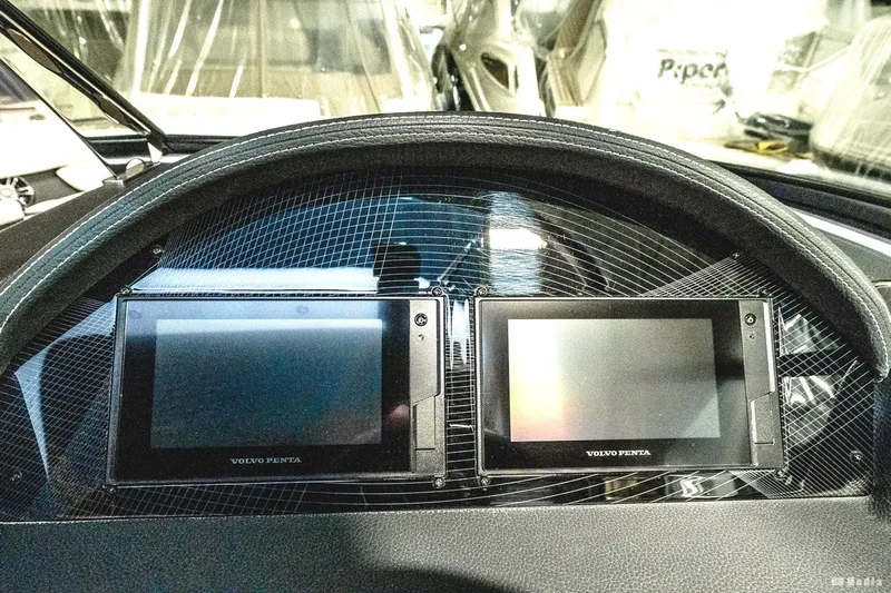 He Gone Yacht Photos Pics 