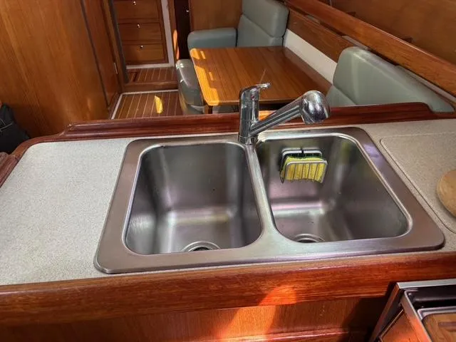 Stella Maris Yacht Photos Pics 