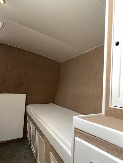 Gal-o-mine Yacht Photos Pics 