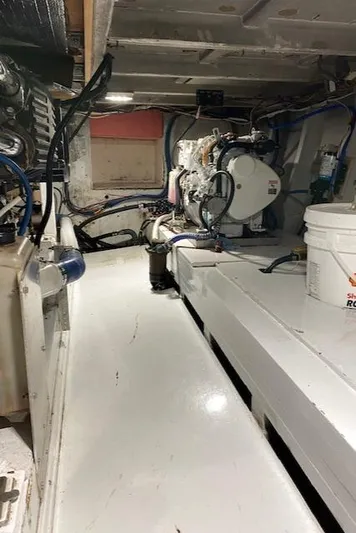 Gal-o-mine Yacht Photos Pics 