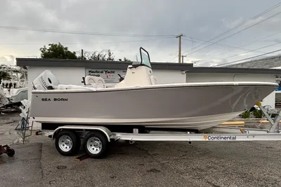 Sea Born LX21 Center Console