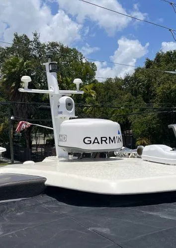  Yacht Photos Pics Azimut Atlantis 43 yacht radar and navigation equipment under a clear blue sky.