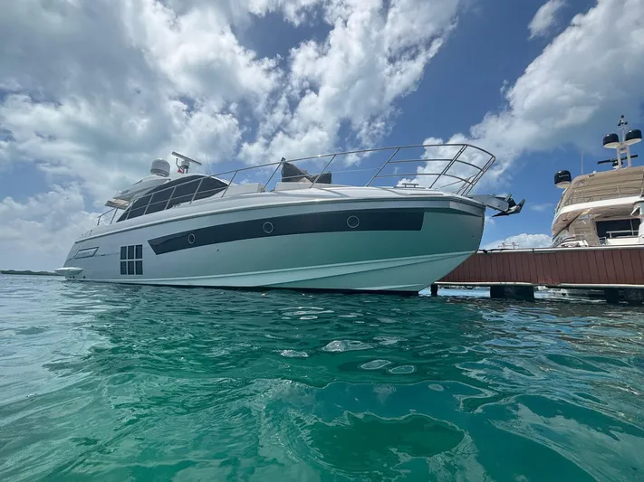 Lowest Priced 55s Yacht Photos Pics 