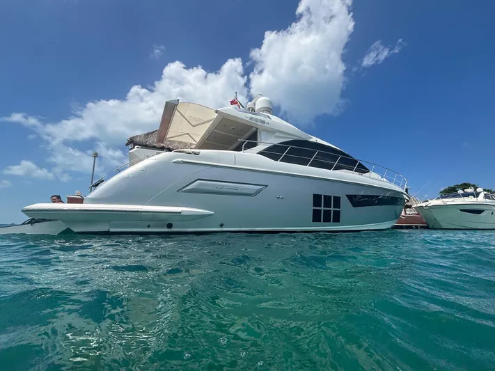 Lowest Priced 55s Yacht Photos Pics 