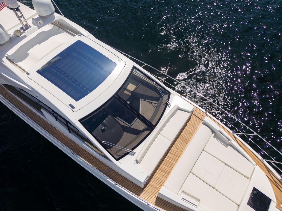 2016 Azimut 55 