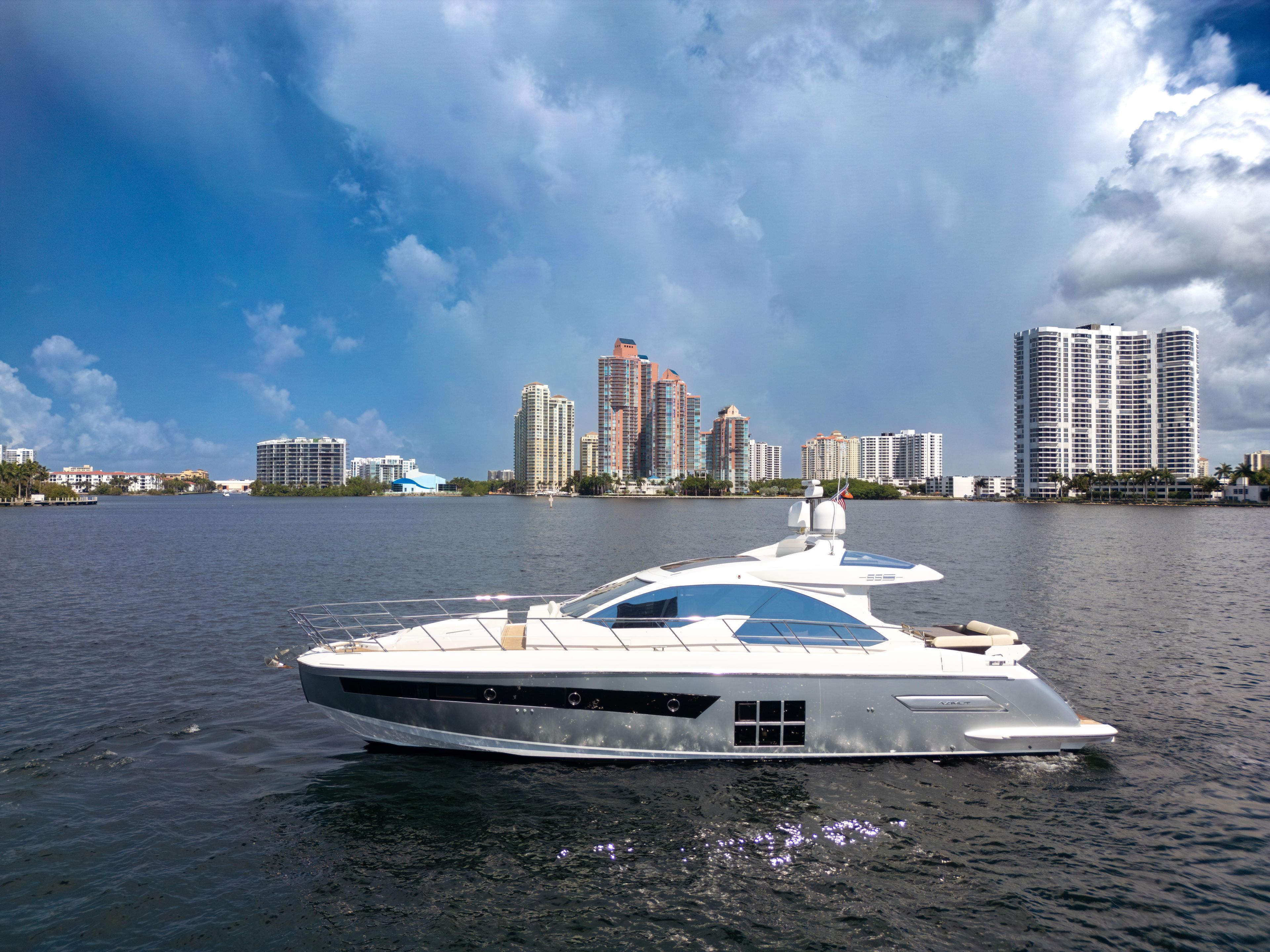 2016 Azimut 55 