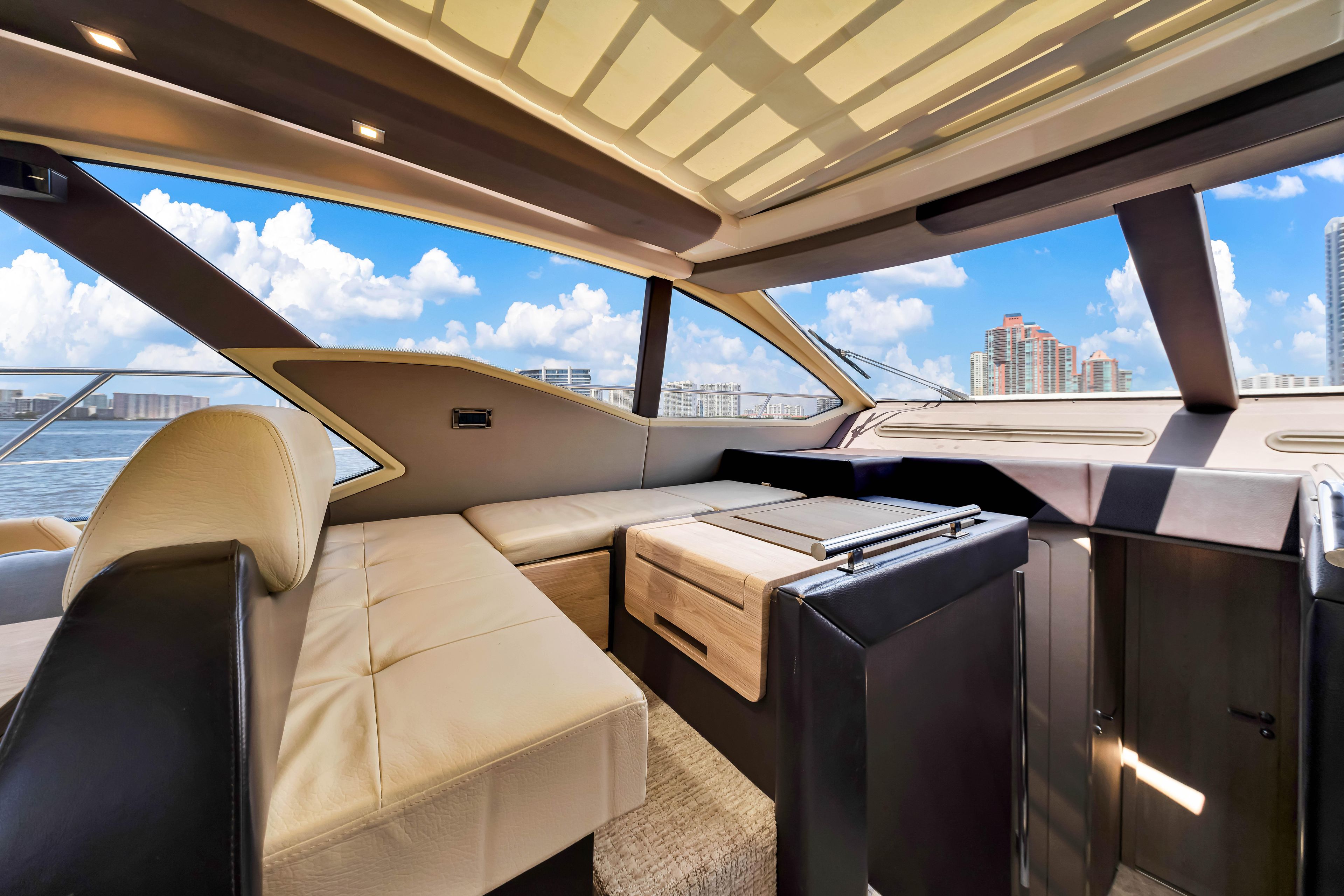 2016 Azimut 55 