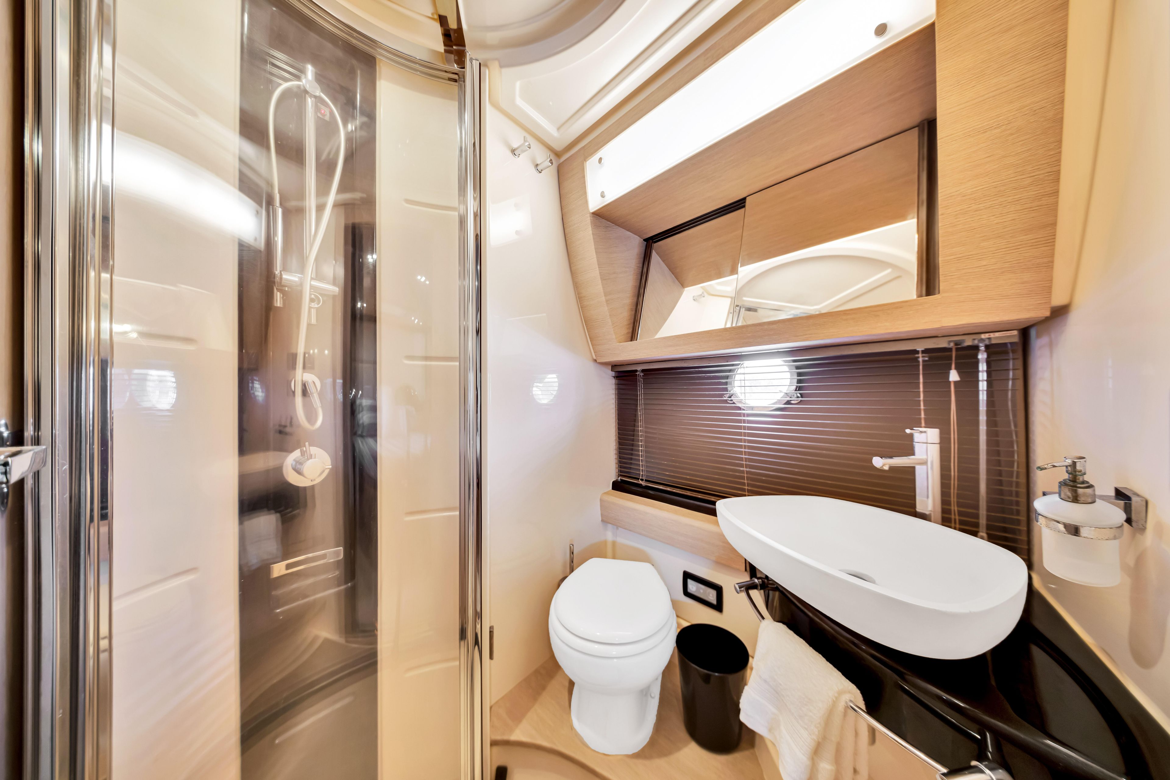 2016 Azimut 55 