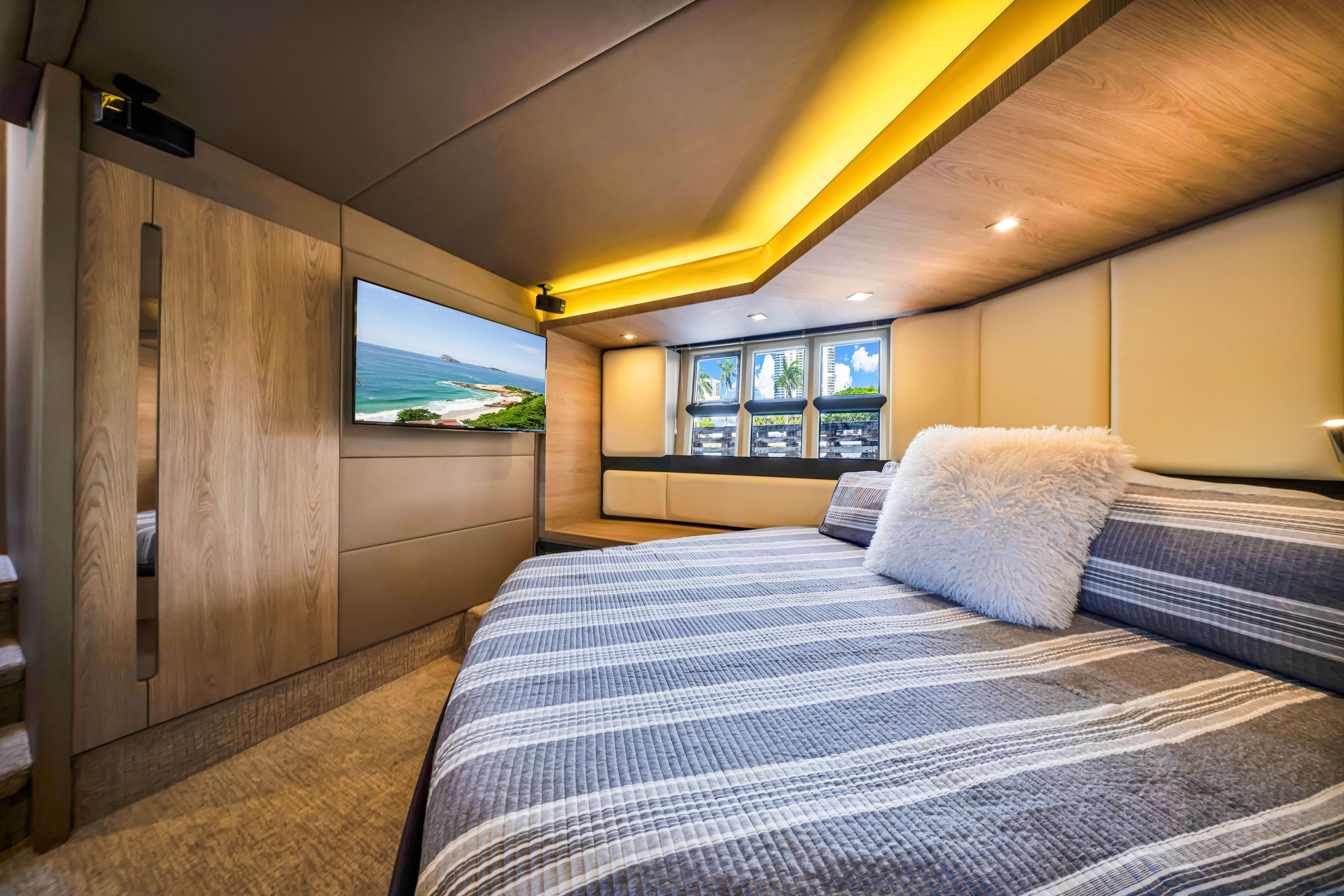 2016 Azimut 55 