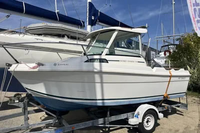 2005 Jeanneau Merry fisher 530