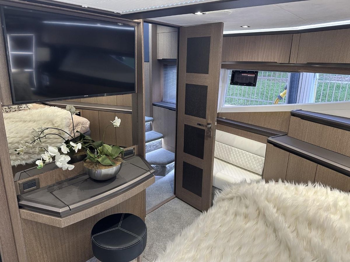 2019 Galeon 68 