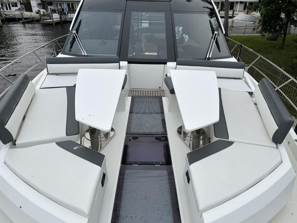 2019 Galeon 68 