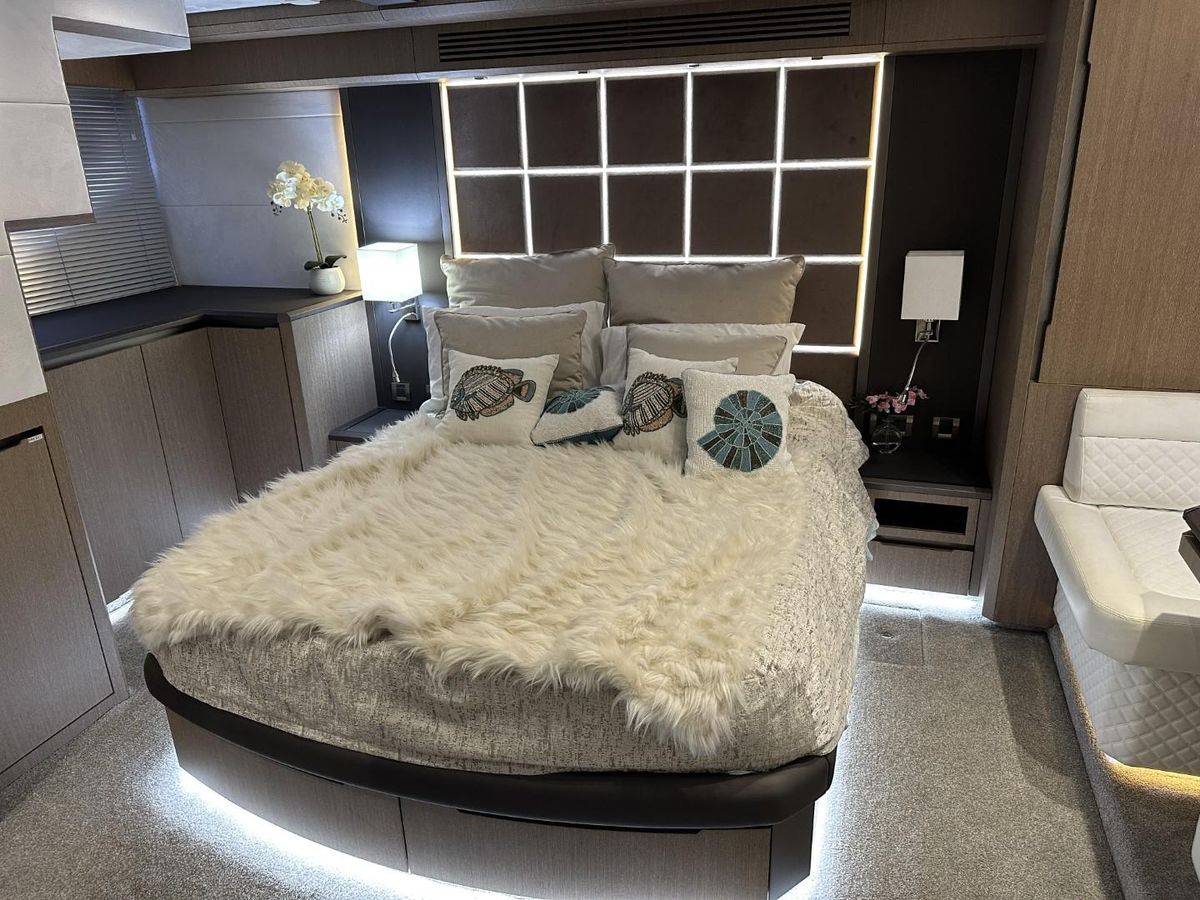 2019 Galeon 68 