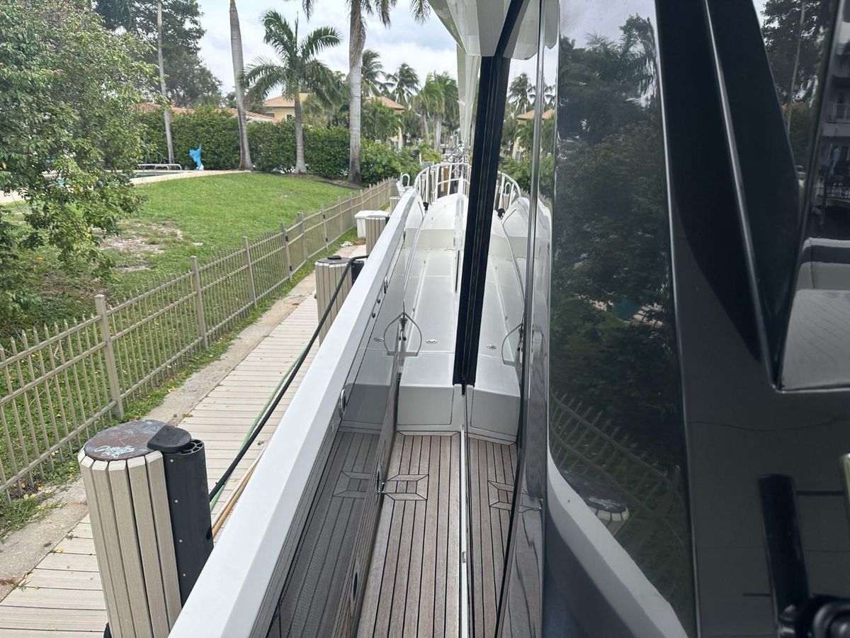 2019 Galeon 68 