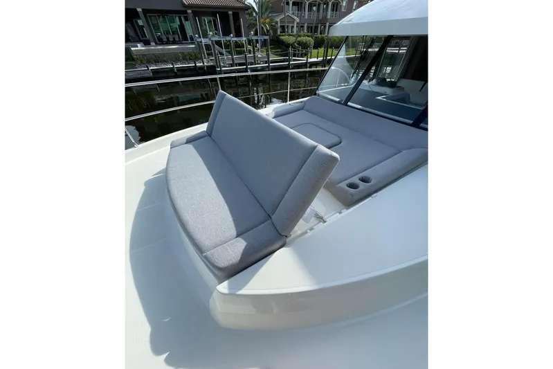  Yacht Photos Pics 2025 Beneteau Swift Trawler 41 Fly with comfortable deck seating and cup holders.