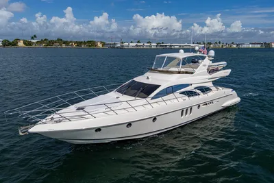 2005 Azimut Fly 62