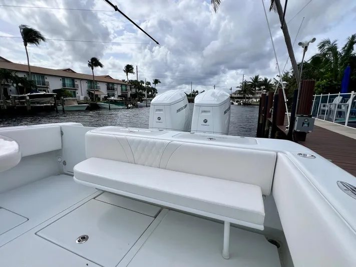 Never Satisfied Yacht Photos Pics 