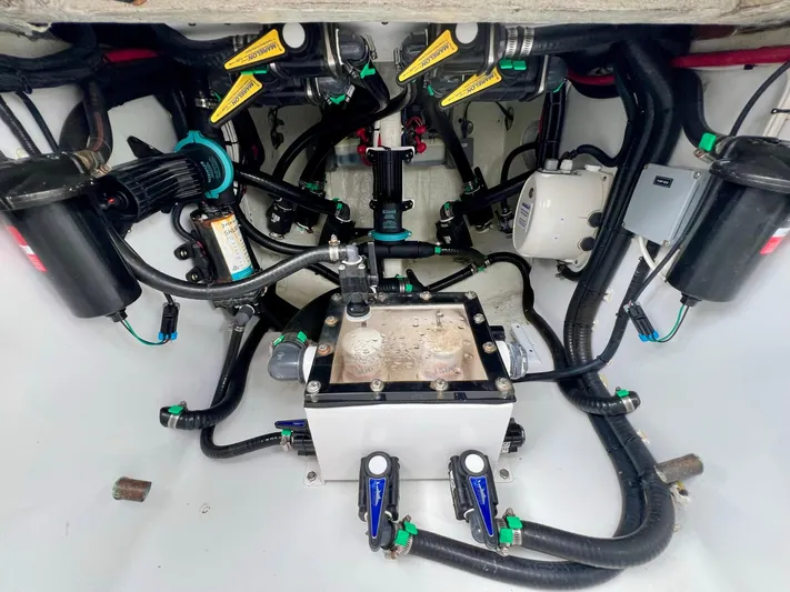 Never Satisfied Yacht Photos Pics 