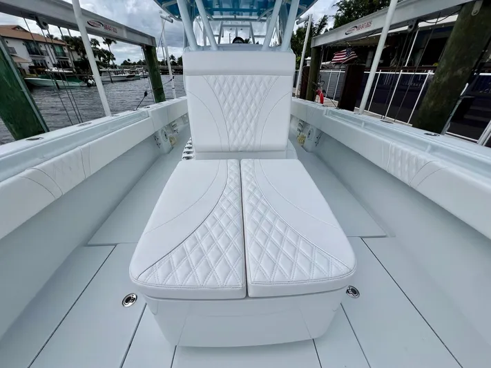 Never Satisfied Yacht Photos Pics 