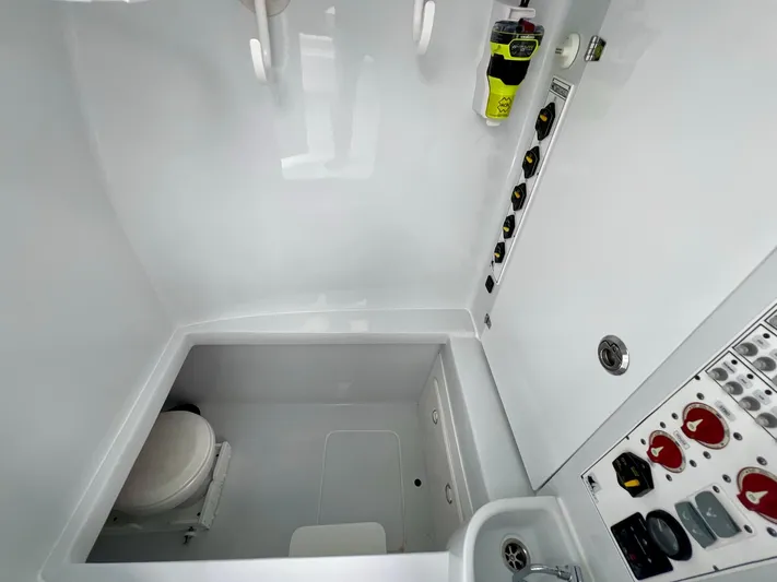 Never Satisfied Yacht Photos Pics 