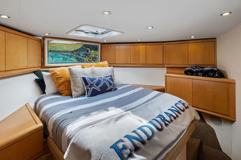 Endurance Yacht Photos Pics 