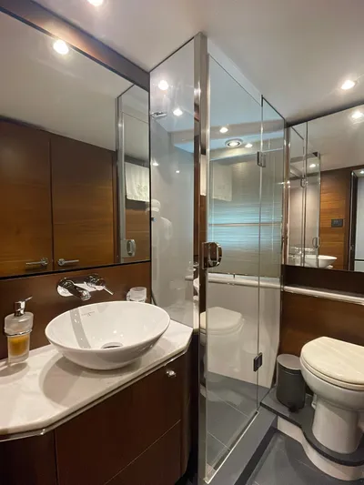 Le Meridiem Yacht Photos Pics 