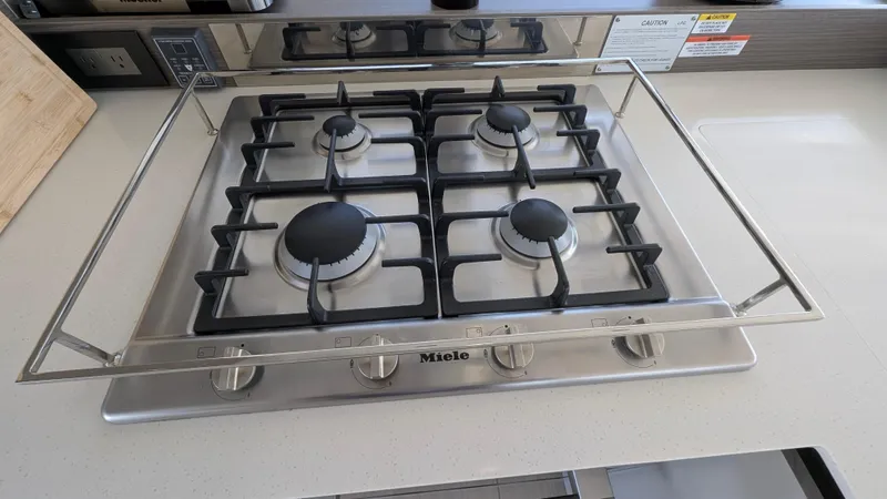 Hamlet Yacht Photos Pics 