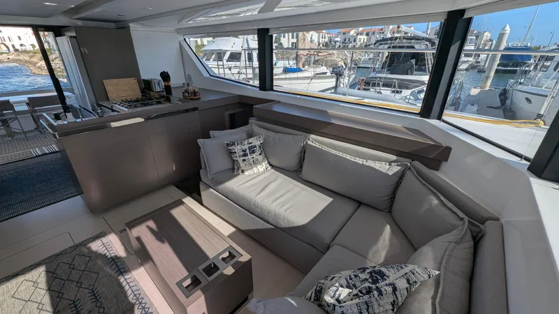 Hamlet Yacht Photos Pics 