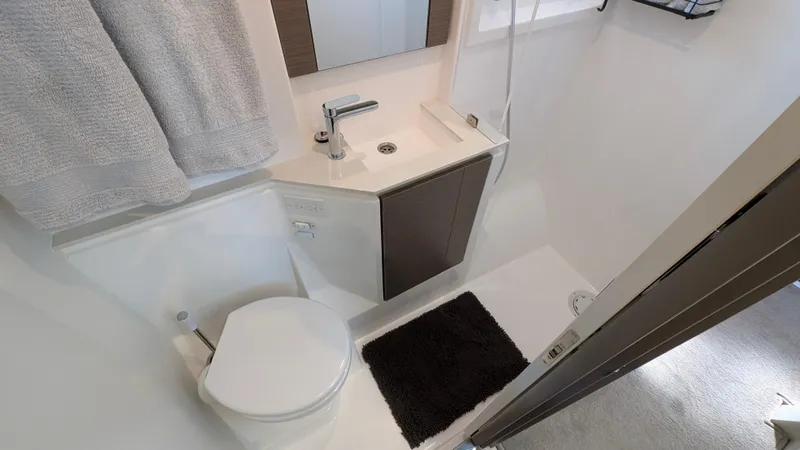 Hamlet Yacht Photos Pics 