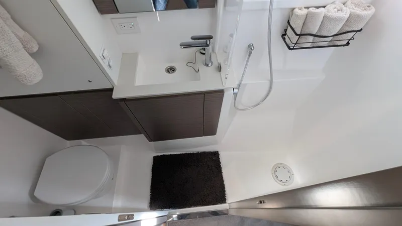 Hamlet Yacht Photos Pics 