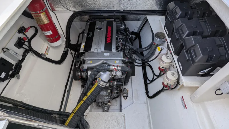 Hamlet Yacht Photos Pics 