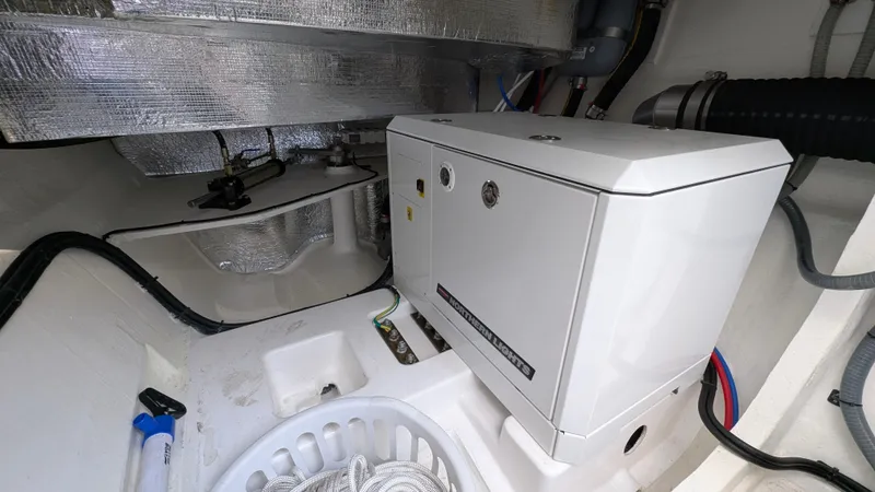 Hamlet Yacht Photos Pics 