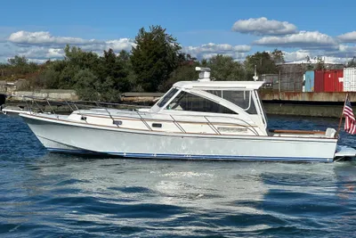 Little Harbor WhisperJet 38