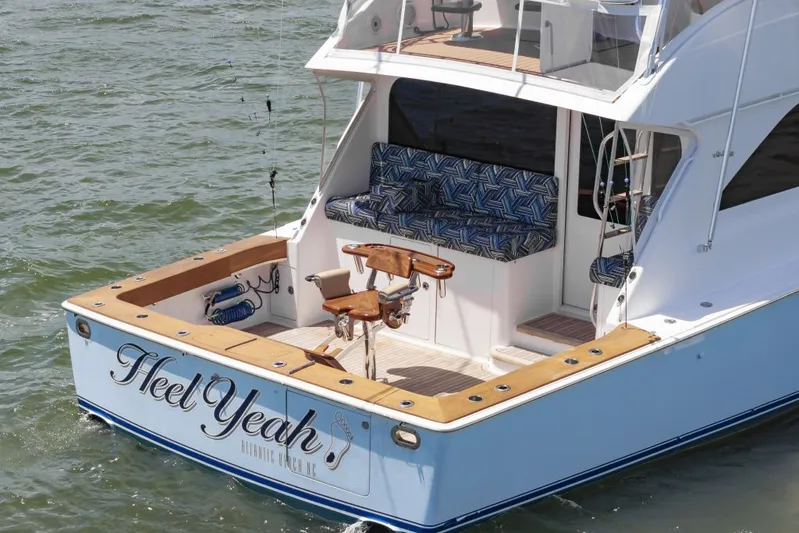 Heel Yeah Yacht Photos Pics 