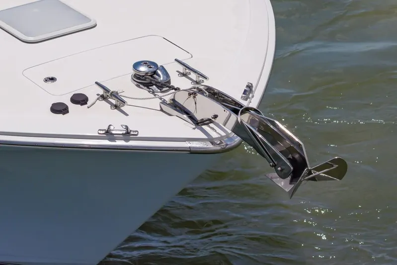 Heel Yeah Yacht Photos Pics 