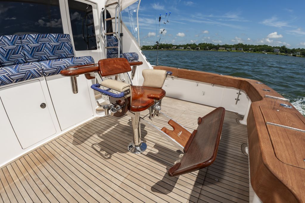 2006 Viking 48 