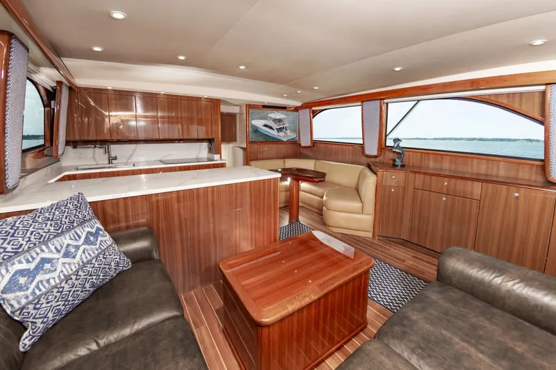 Heel Yeah Yacht Photos Pics 