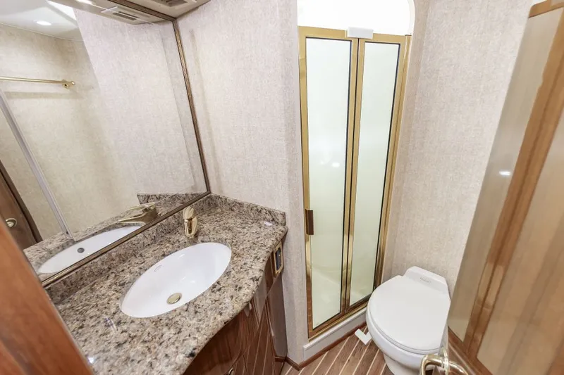 Heel Yeah Yacht Photos Pics 