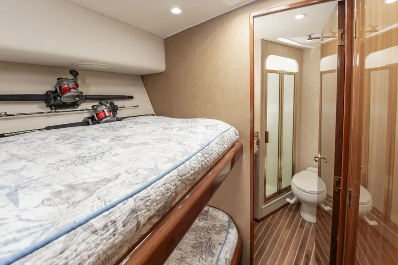 Heel Yeah Yacht Photos Pics 