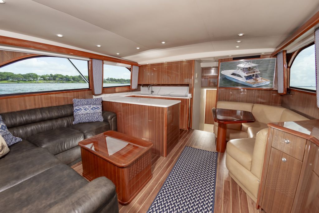 2006 Viking 48 