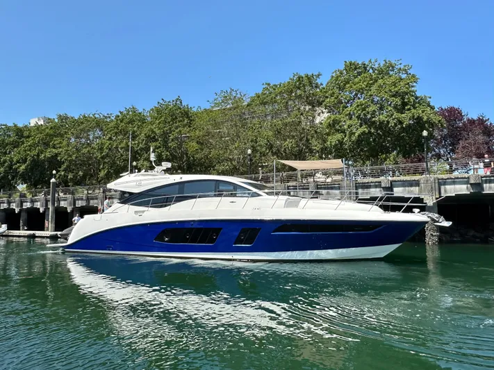 Troubadour Yacht Photos Pics 