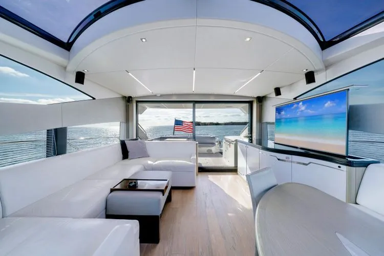 Gravitas Yacht Photos Pics 2018 Sunseeker 68 Predator - Image 40