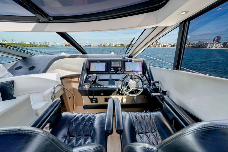 2018 Sunseeker 68 