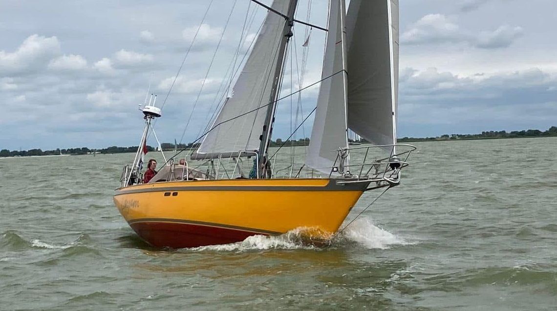 1986 Tradewind 35