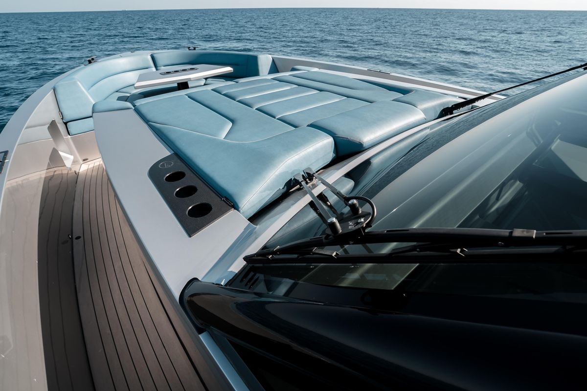 2023 Vanquish Yachts 45 