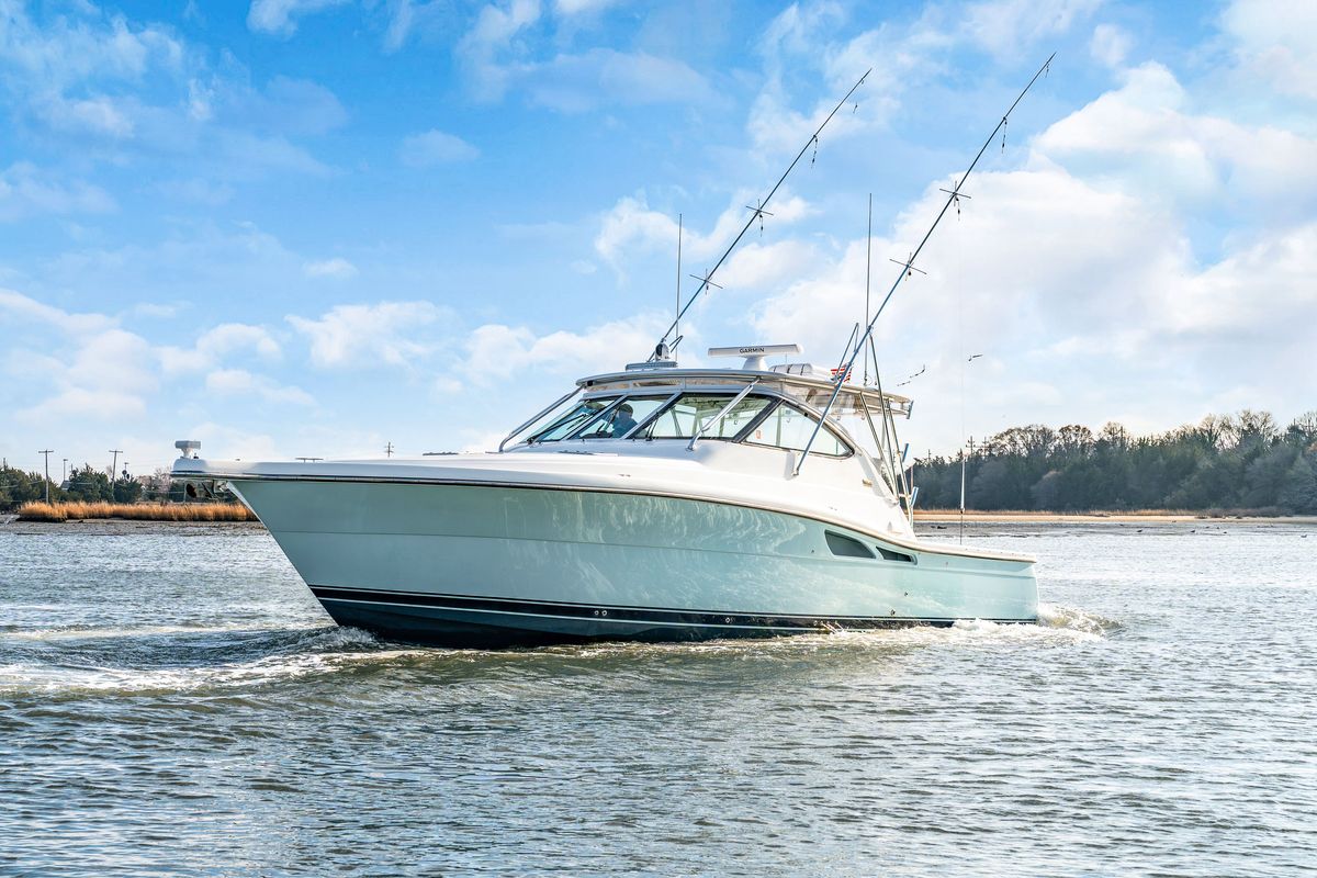 2006 Tiara Yachts 42 