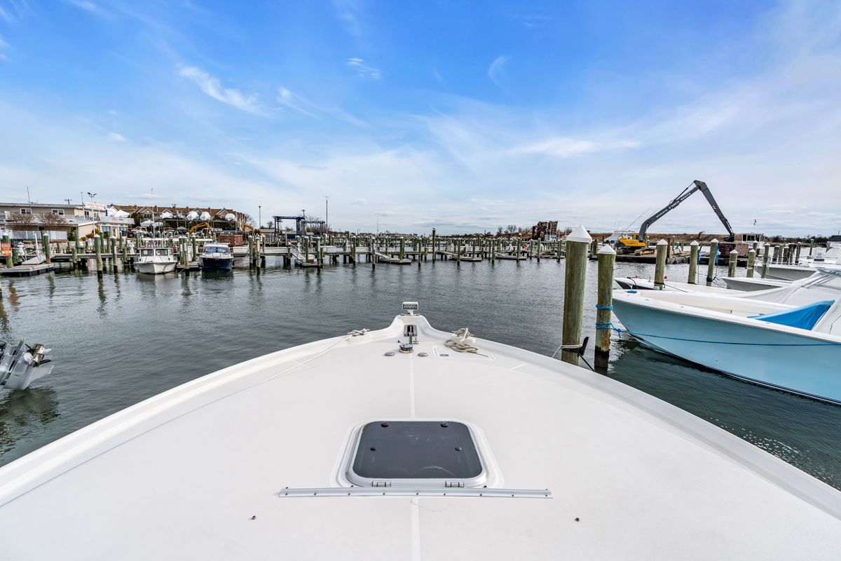 2006 Tiara Yachts 42 